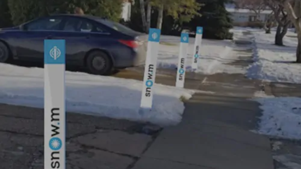 Never Miss a Property Again with Smart Snow Markers!