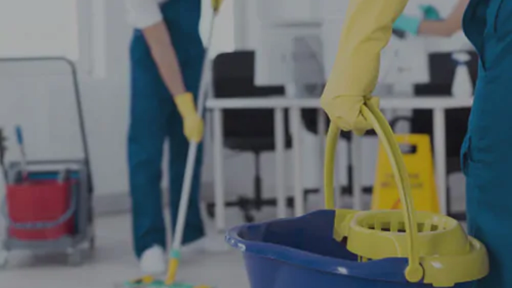 Stratosfy combines the power of digital sensors, cloud technology and mobile apps for commercial cleaning market1